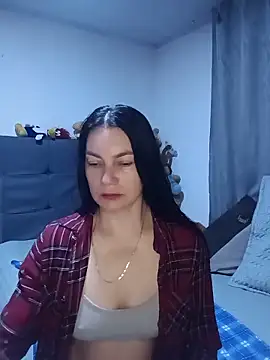 renata hot1 online show from 05-17-26, 01:03