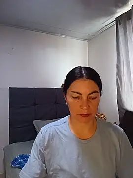 renata hot1 online show from 06-05-26, 07:08