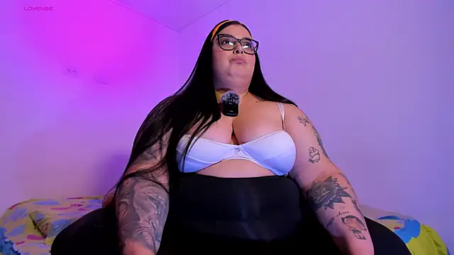 Apriilpeach  online show from 11-02-25, 10:56