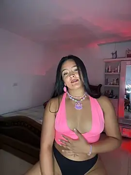 Snapshot of cristina1800 chatting on 09-23-25, 02:25 cristina1800 online show from 09-23-25, 02:25