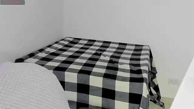 Natasha su  online show from 01-08-25, 03:29