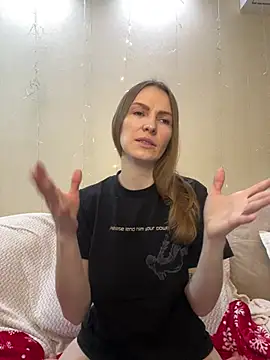 RachelBelI online show from 01-28-25, 11:17