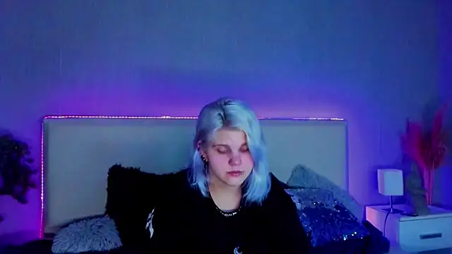 JoannLowe online show from 02-16-25, 01:25