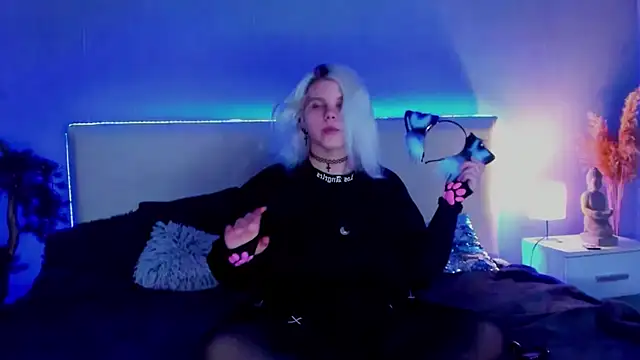 JoannLowe online show from 03-19-25, 08:32