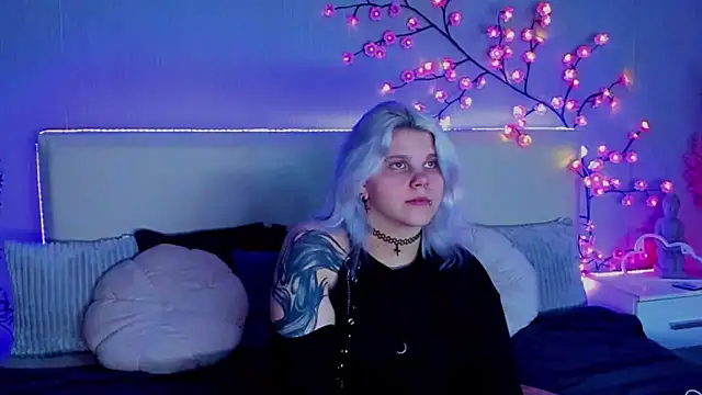 JoannLowe online show from 09-16-25, 07:15