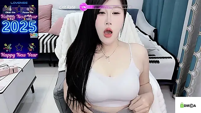 QQ-tutu online show from 02-07-25, 01:32