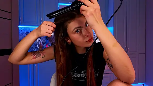 tomorrows day online show from 10-10-25, 09:14