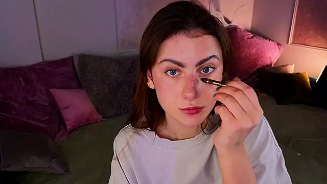 tomorrows day online show from 10-20-25, 09:15