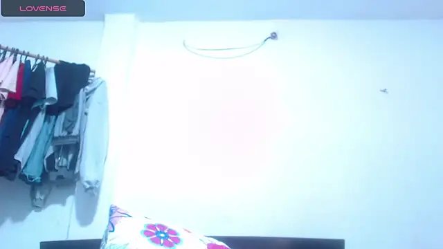 Snapshot of sinay024 chatting on 12-20-24, 09:21 sinay024 online show from 12-20-24, 09:21