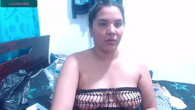 Snapshot of sinay024 chatting on 02-07-25, 03:45 sinay024 online show from 02-07-25, 03:45