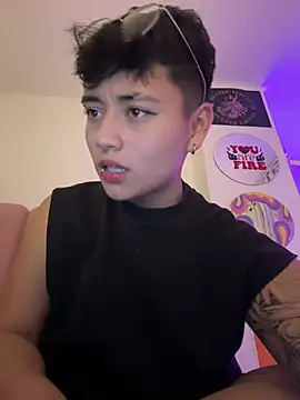 Snapshot of Ashley_Chriss chatting on 02-12-25, 12:48 Ashley Chriss online show from 02-12-25, 12:48