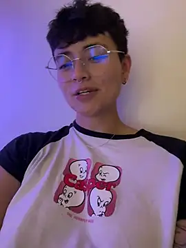 Snapshot of Ashley_Chriss chatting on 03-03-25, 12:59 Ashley Chriss online show from 03-03-25, 12:59