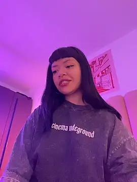 Snapshot of Ashley_Chriss chatting on 12-20-25, 01:12 Ashley Chriss online show from 12-20-25, 01:12