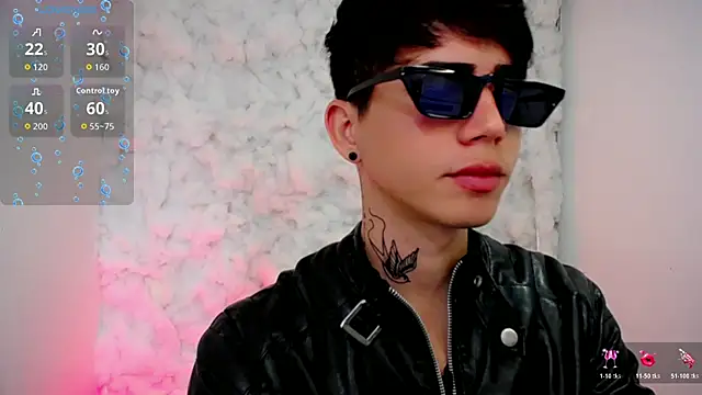 Tayson Rivers online show from 10-25-25, 02:02