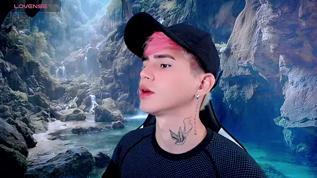 Snapshot of Tayson_Rivers chatting on 02-02-26, 08:07 Tayson Rivers online show from 02-02-26, 08:07