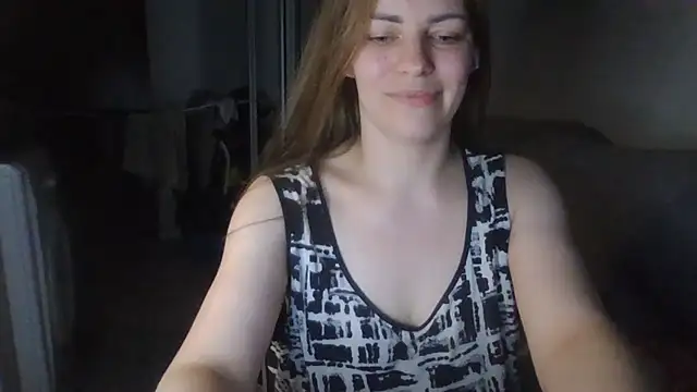 AnnaDiamond1 online show from 06-26-26, 10:14