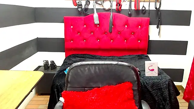 Marian Ran online show from 01-14-25, 07:38