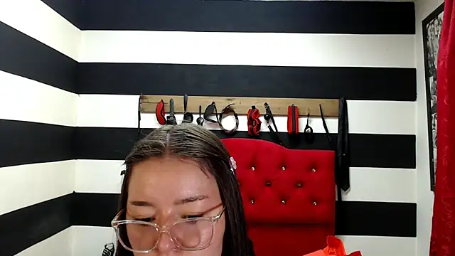 Marian Ran online show from 02-18-25, 02:59