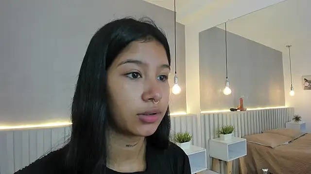 Aida moreno online show from 02-06-25, 10:48