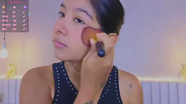 Aida moreno online show from 10-18-25, 11:44