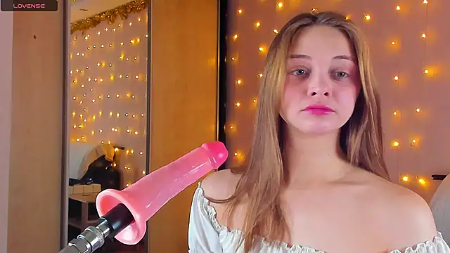 Snapshot of May_Flower chatting on 01-13-25, 02:53 May Flower online show from 01-13-25, 02:53