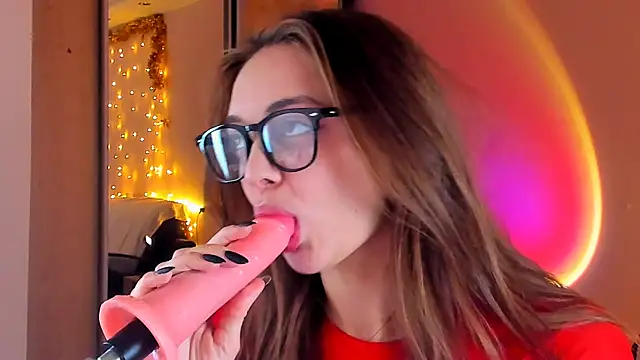 Snapshot of May_Flower chatting on 01-20-25, 01:21 May Flower online show from 01-20-25, 01:21