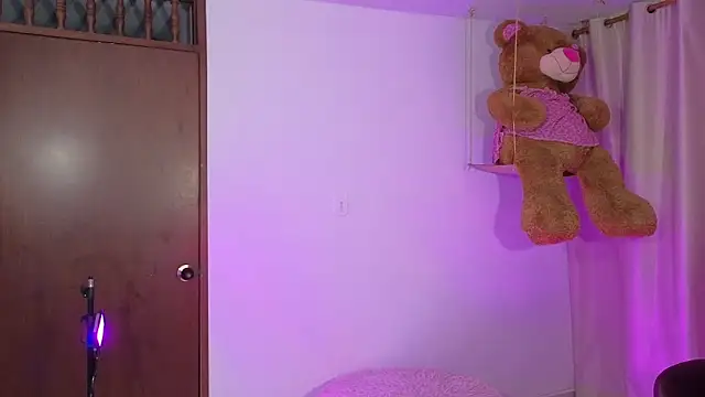 KaattySweet  online show from 05-18-26, 07:41