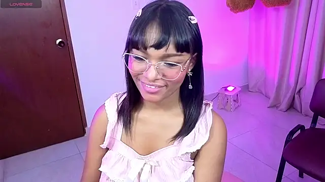 Snapshot of KaattySweet_ chatting on 07-12-26, 07:38 KaattySweet online show from 07-12-26, 07:38