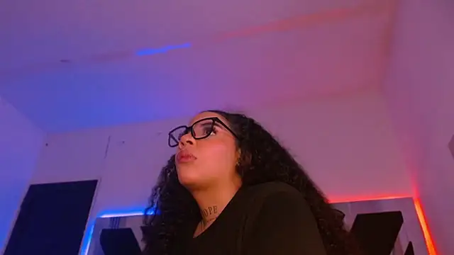 MelannyTylor online show from 12-02-25, 12:43