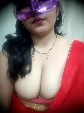 Snapshot of Shivi_shahh chatting on 01-11-25, 05:18 Shivi shahh online show from 01-11-25, 05:18