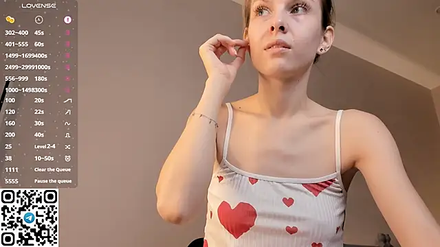 Snapshot of tyty_piupiu chatting on 11-25-25, 06:08 tyty piupiu online show from 11-25-25, 06:08