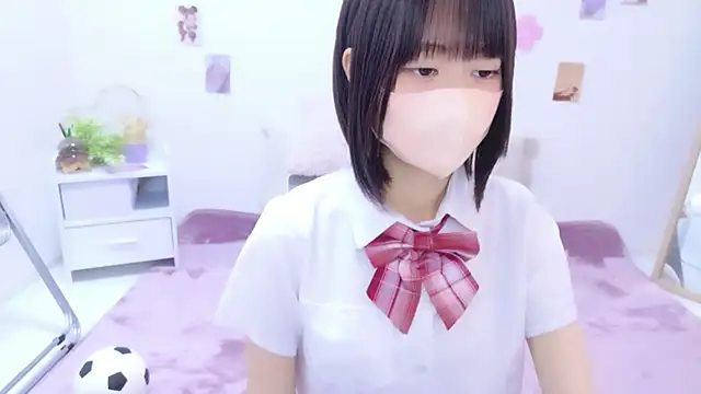 Snapshot of Im_Yu-na chatting on 06-19-26, 02:21 Im Yu-na online show from 06-19-26, 02:21