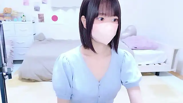 Snapshot of Im_Yu-na chatting on 07-05-26, 09:16 Im Yu-na online show from 07-05-26, 09:16