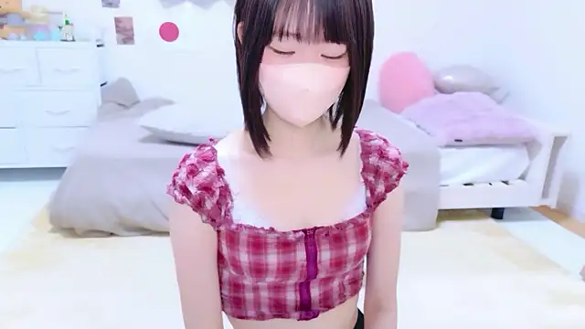 Snapshot of Im_Yu-na chatting on 07-15-26, 12:21 Im Yu-na online show from 07-15-26, 12:21