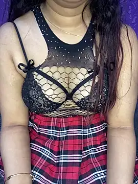 Snapshot of chelsiee1 chatting on 12-15-25, 06:12 chelsiee1 online show from 12-15-25, 06:12