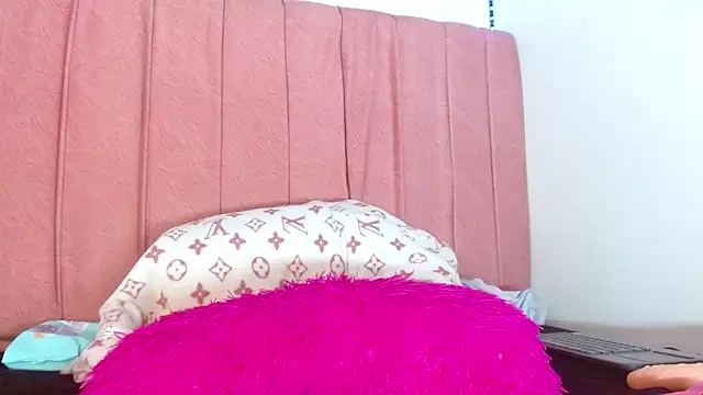 margiesfunnyhot303av online show from 03-05-25, 06:12