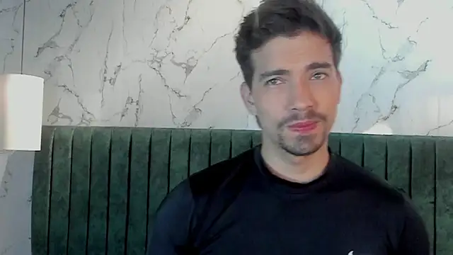 Ian Daviz online show from 02-15-25, 08:11