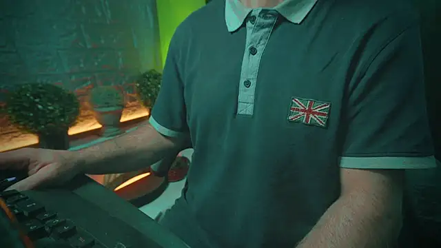 alex-volo online show from 02-02-25, 01:12