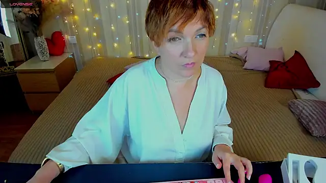 Katherine Fox online show from 01-11-25, 11:12