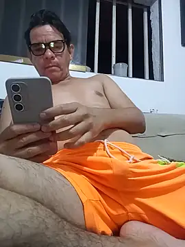manuelmen211 online show from 07-28-26, 04:41