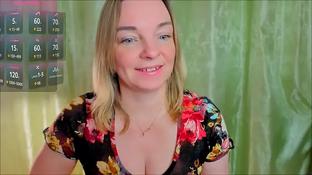 Snapshot of Regina__blue chatting on 03-09-25, 07:26 Regina  blue online show from 03-09-25, 07:26