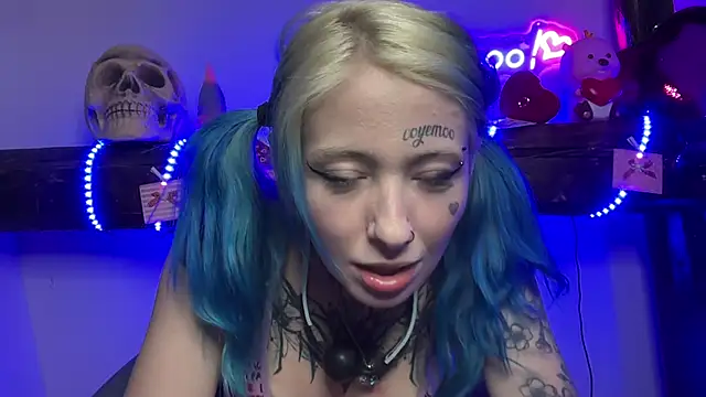 coyemoo online show from 02-10-25, 11:13