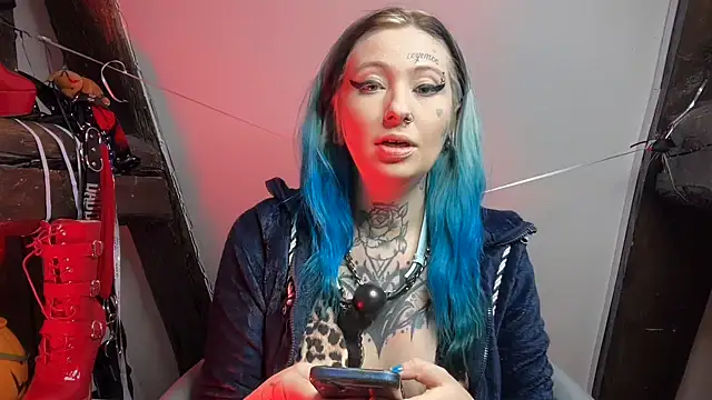 Snapshot of coyemoo chatting on 02-03-26, 03:48 coyemoo online show from 02-03-26, 03:48