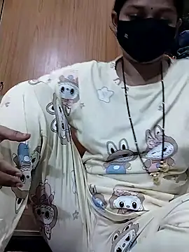 Snapshot of Kashish_18 chatting on 01-15-26, 11:15 Kashish 18 online show from 01-15-26, 11:15