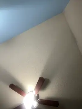 Snapshot of SmokingSloth chatting on 02-24-25, 05:00 SmokingSloth online show from 02-24-25, 05:00