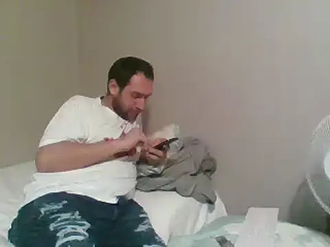 Snapshot of SmokingSloth chatting on 09-20-25, 06:47 SmokingSloth online show from 09-20-25, 06:47