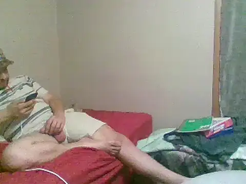 Snapshot of SmokingSloth chatting on 10-07-25, 05:59 SmokingSloth online show from 10-07-25, 05:59