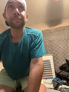 Snapshot of SmokingSloth chatting on 11-18-25, 08:24 SmokingSloth online show from 11-18-25, 08:24