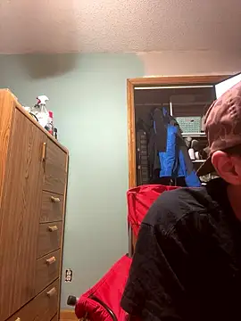 Snapshot of SmokingSloth chatting on 01-12-26, 07:46 SmokingSloth online show from 01-12-26, 07:46