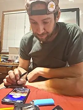 Snapshot of SmokingSloth chatting on 02-27-26, 08:36 SmokingSloth online show from 02-27-26, 08:36